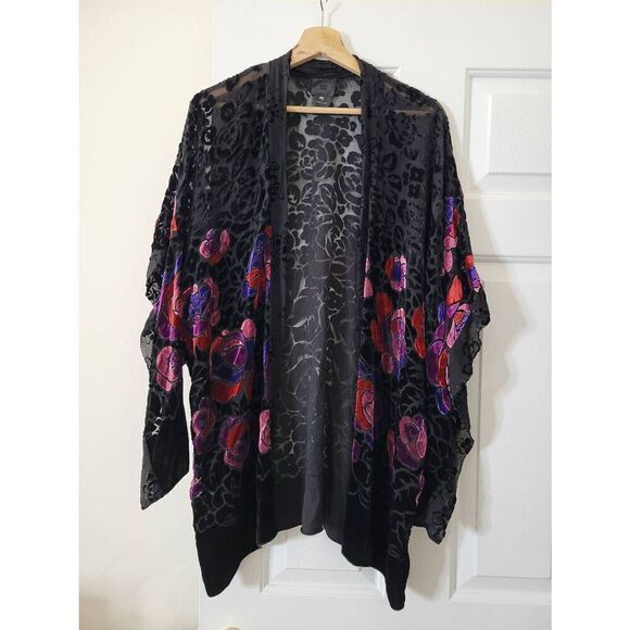 Revolve, Anna Sui Rose Border Burnout Velvet Open Cardigan in Black Multi PS - Picture 2 of 10